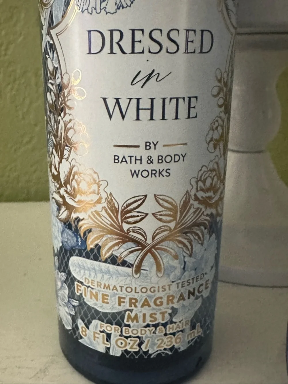 Bath & Body Works Dressed in White Blue Floral Body Wash & Cream Set - Picture 5 of 6
